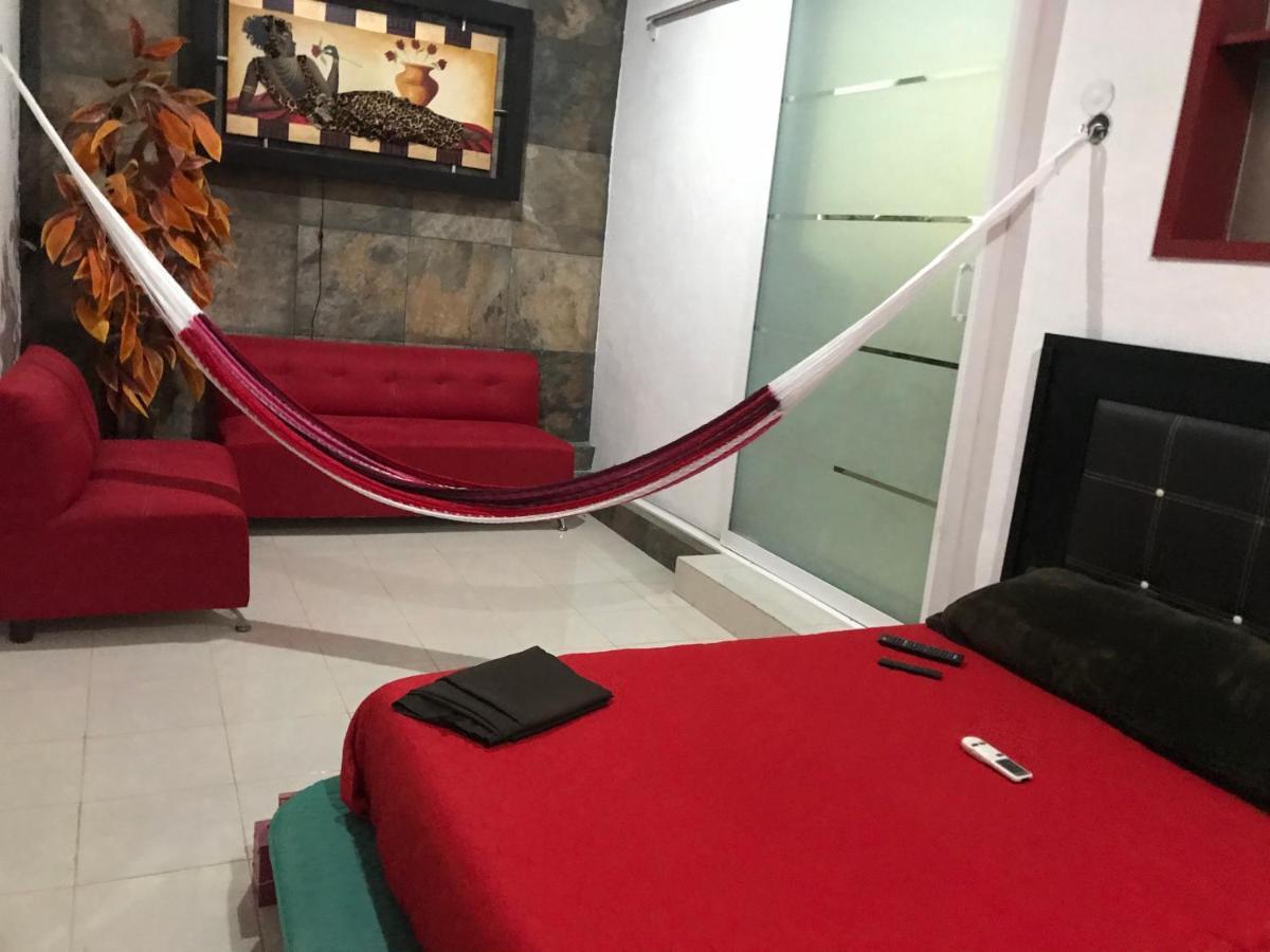 Casa Lili 2: Luxurious/Amplio/Hot Water/Economic/Wifi/Tv Apartment Valladolid  Exterior photo
