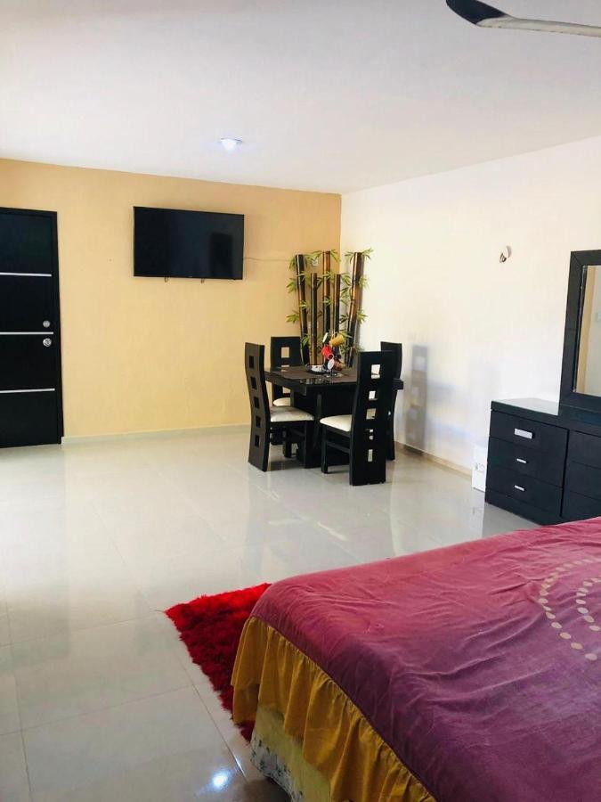 Casa Lili 2: Luxurious/Amplio/Hot Water/Economic/Wifi/Tv Apartment Valladolid  Exterior photo